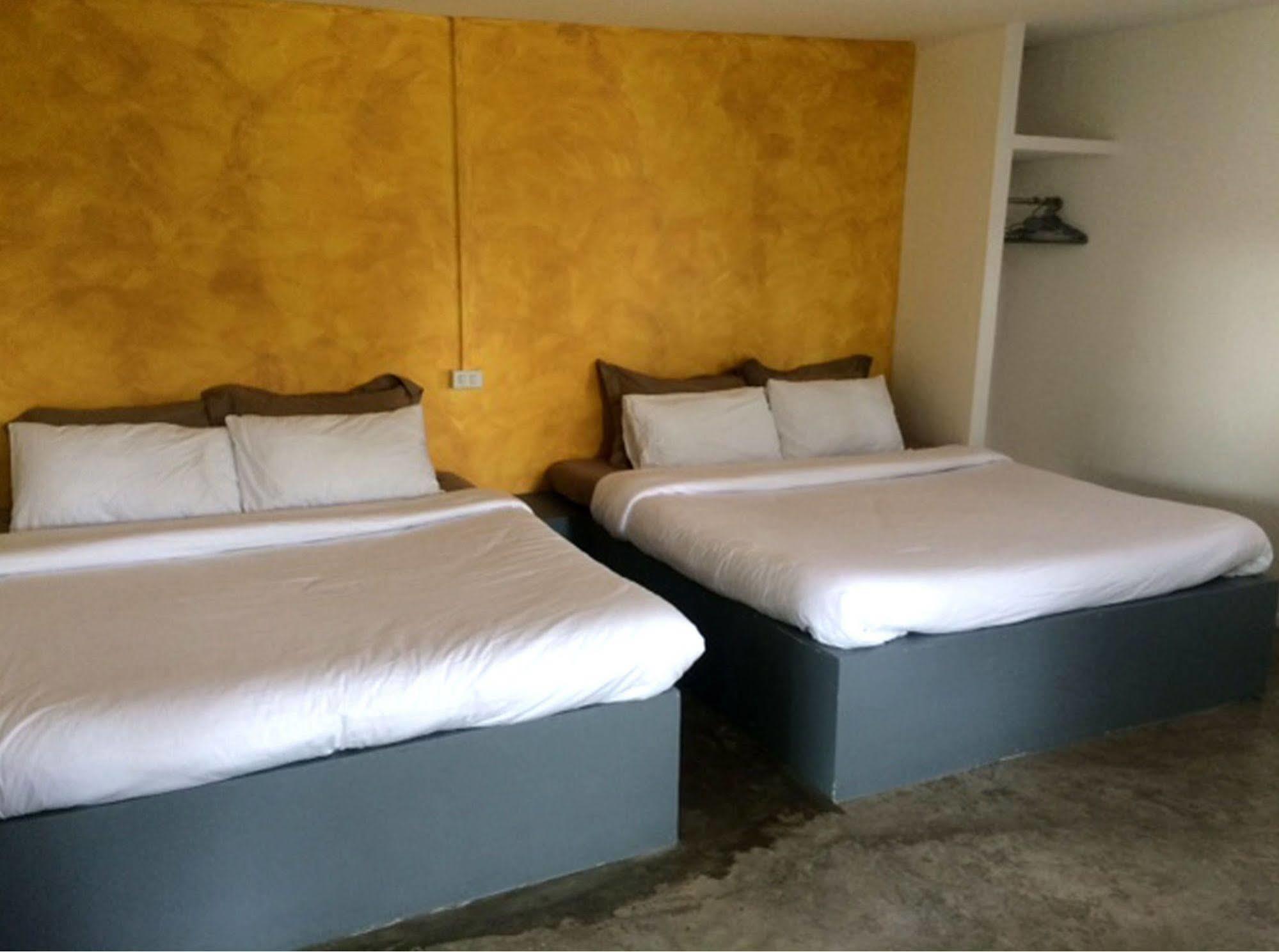 Ban Khok Krathiam Wanlapa Farmstay מראה חיצוני תמונה