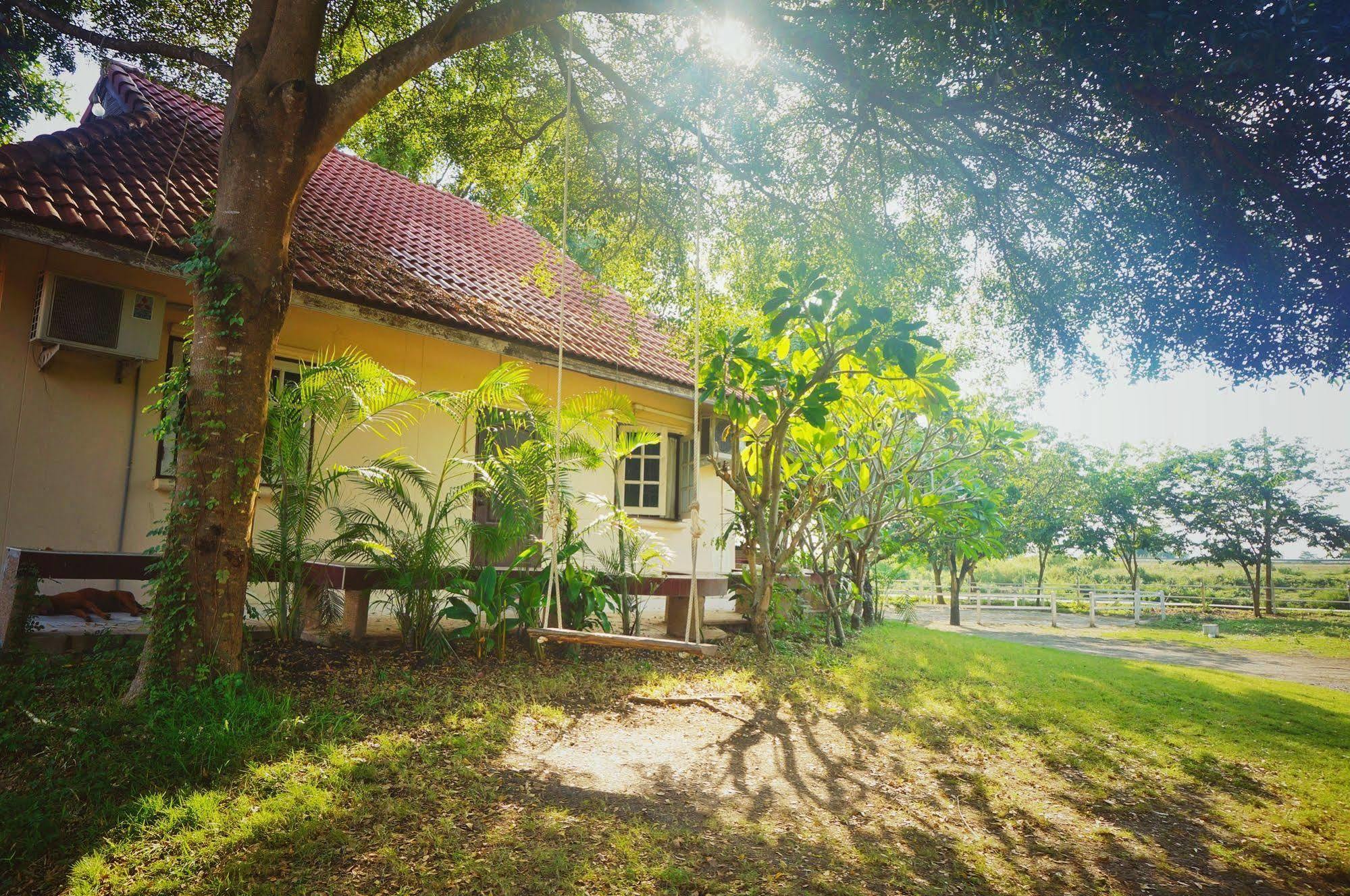 Ban Khok Krathiam Wanlapa Farmstay מראה חיצוני תמונה