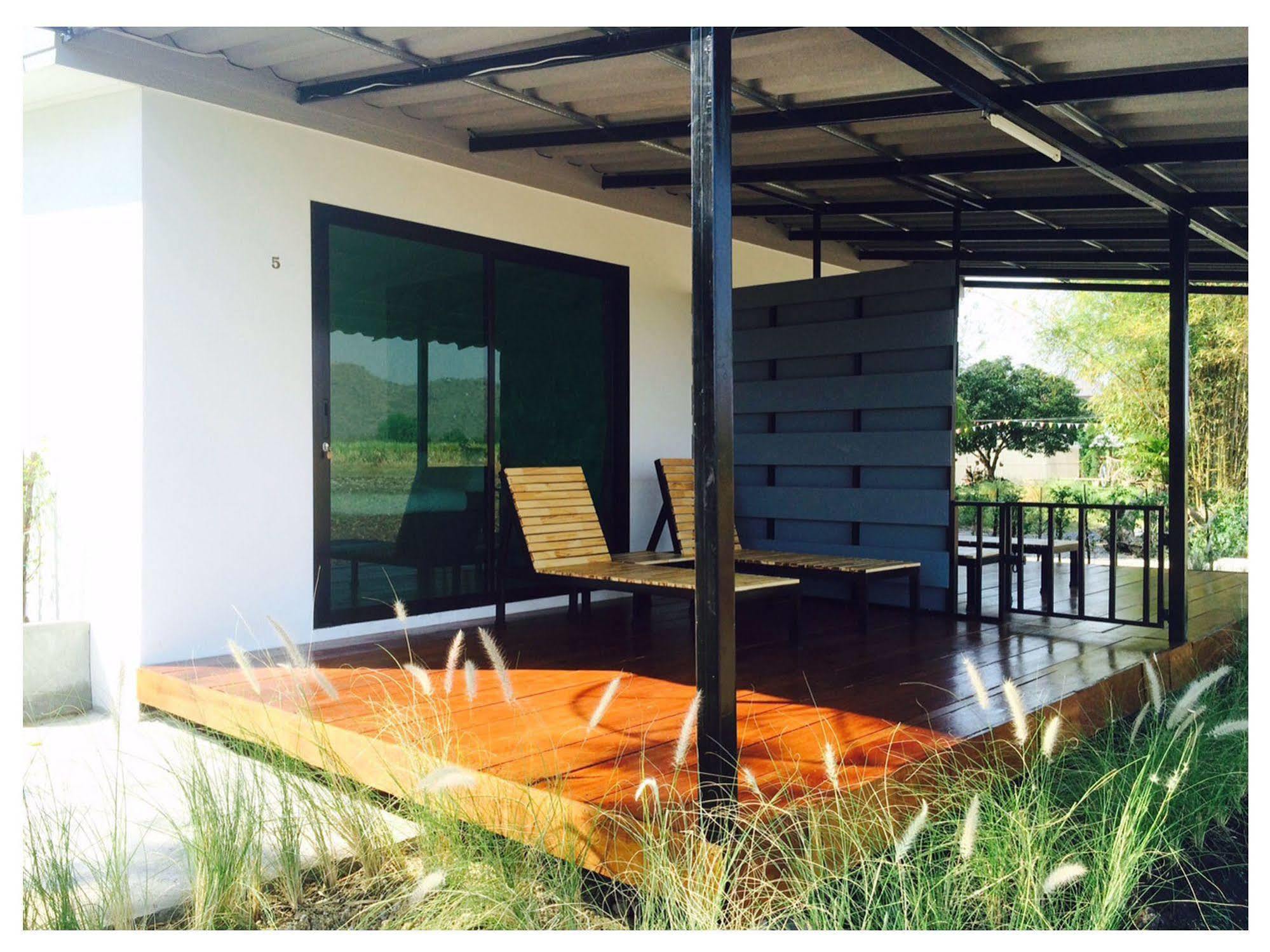 Ban Khok Krathiam Wanlapa Farmstay מראה חיצוני תמונה