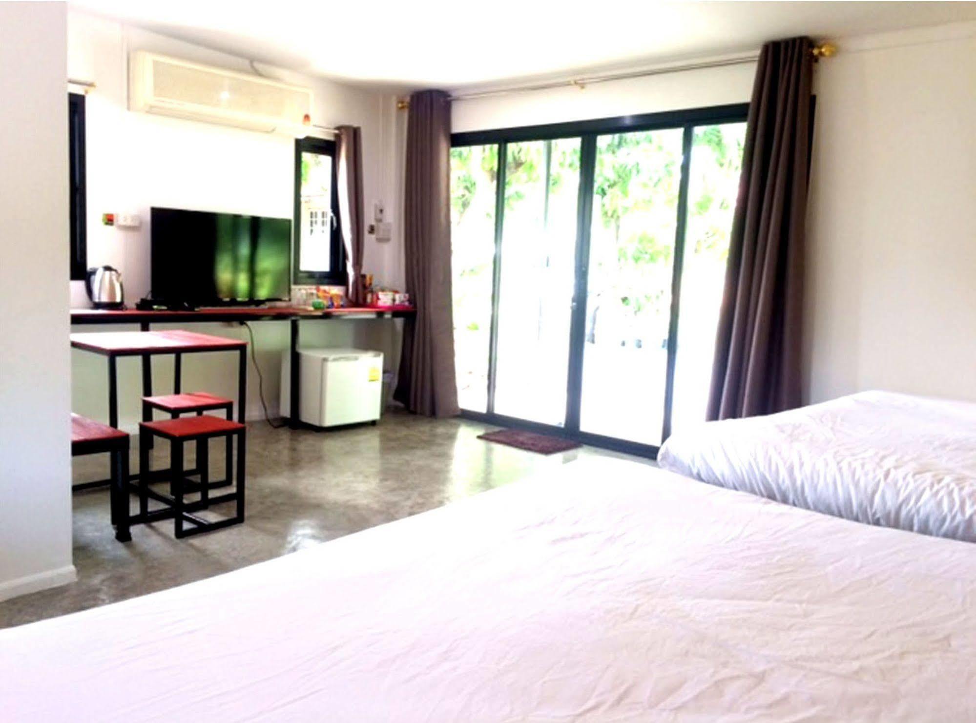 Ban Khok Krathiam Wanlapa Farmstay מראה חיצוני תמונה