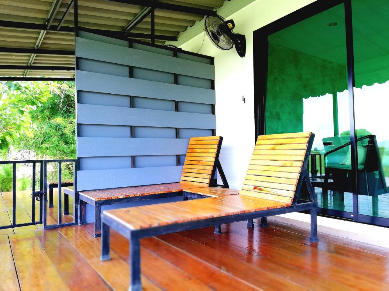 Ban Khok Krathiam Wanlapa Farmstay מראה חיצוני תמונה