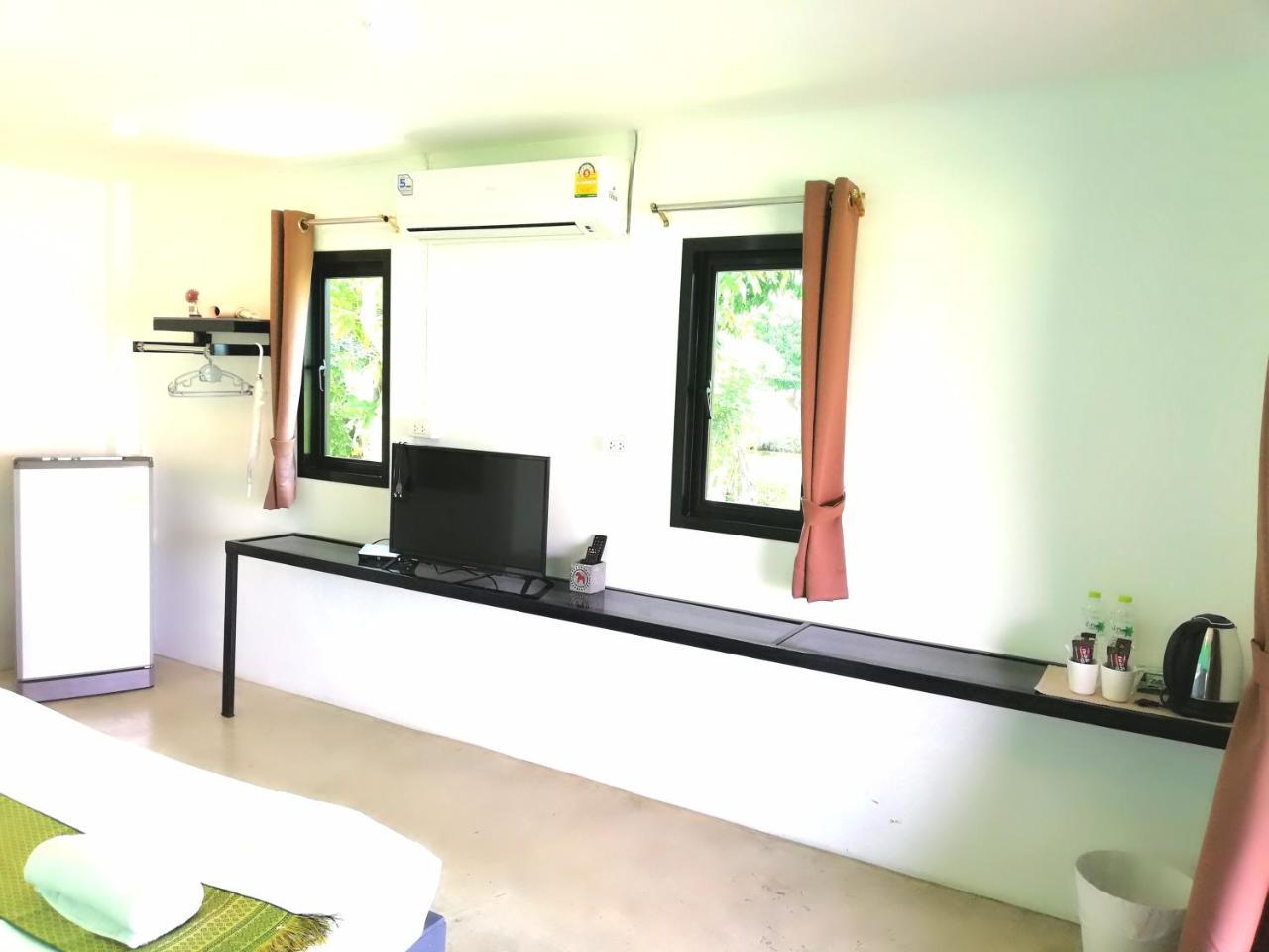 Ban Khok Krathiam Wanlapa Farmstay מראה חיצוני תמונה