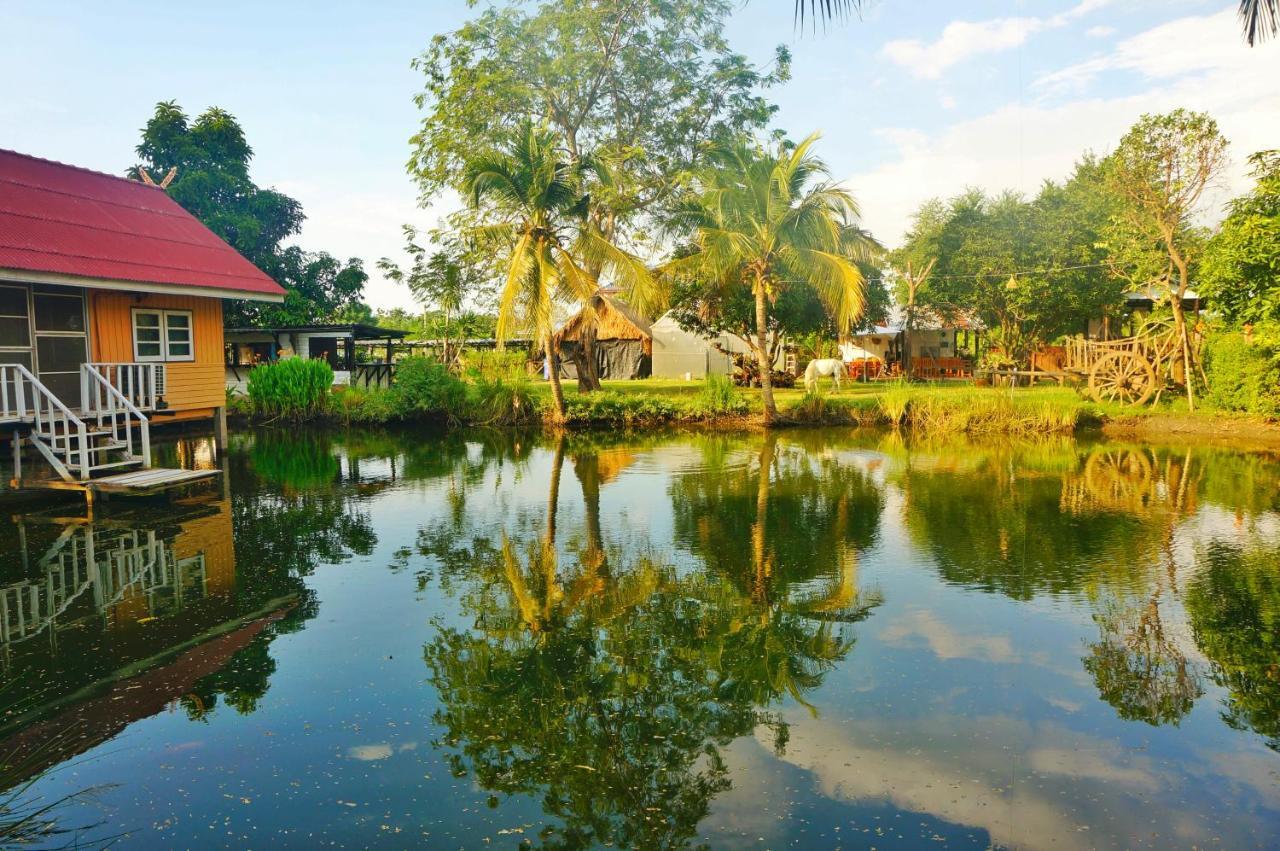 Ban Khok Krathiam Wanlapa Farmstay מראה חיצוני תמונה